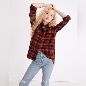 Madewell Classic Ex-Boyfriend Shirt in Red and Black Kirtling Plaid size Large